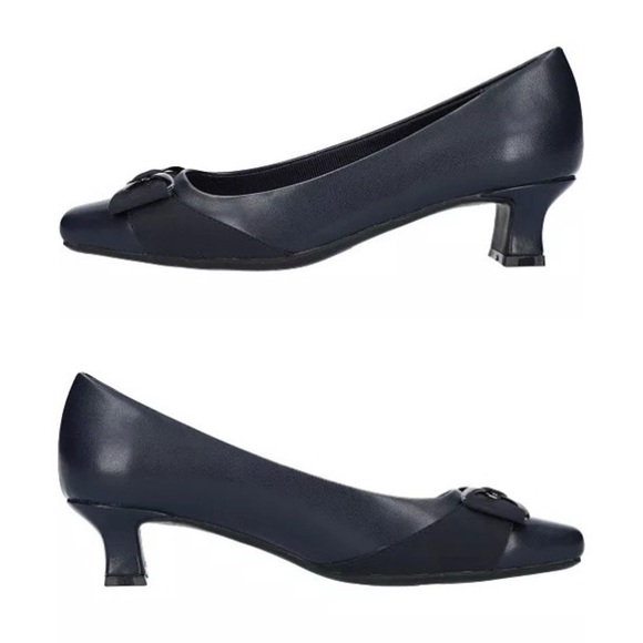 Easy Street • Rejoice Bow Pumps - Picture 3 of 14